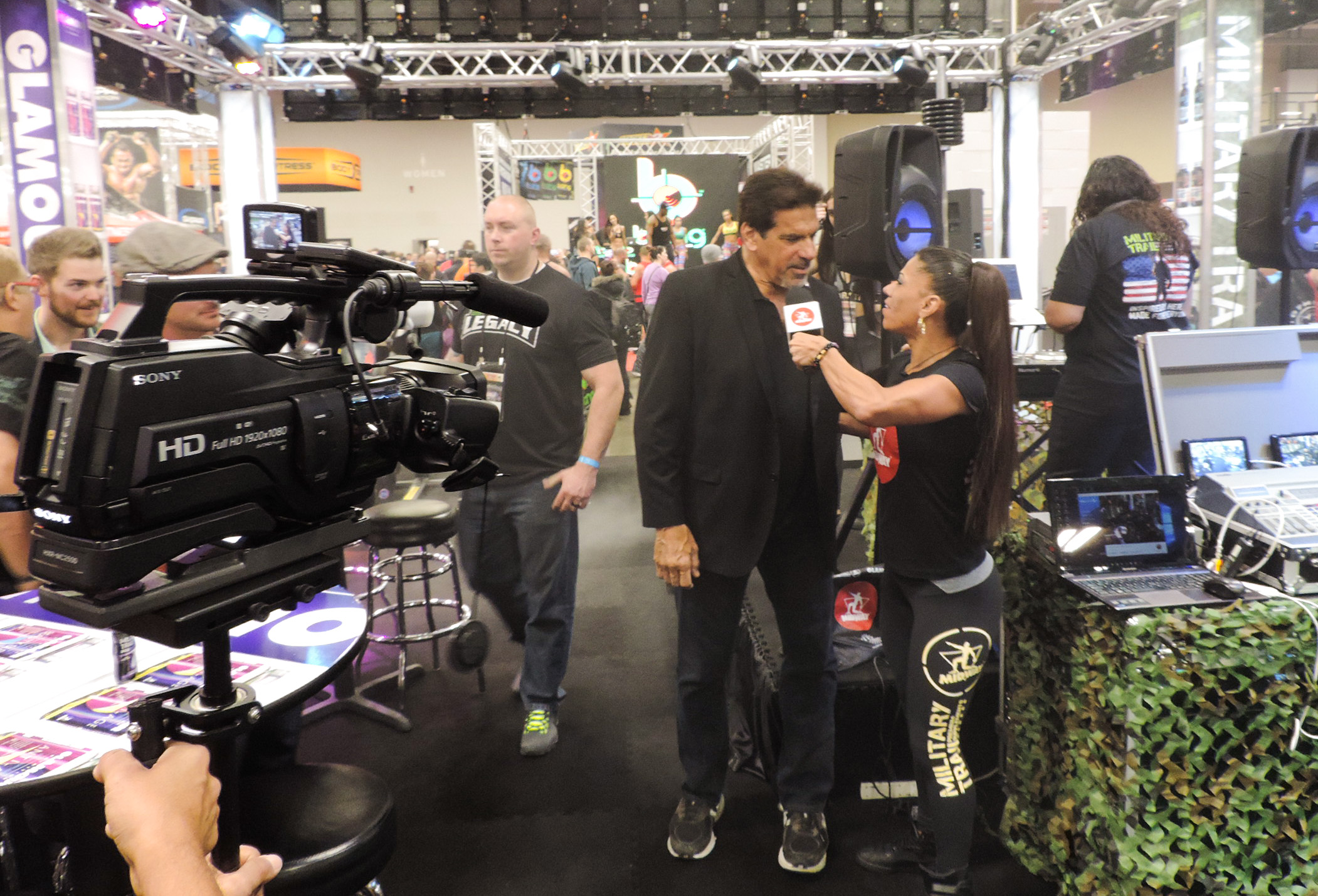 Lou Ferrigno being interviewed by Midway Labs team member.