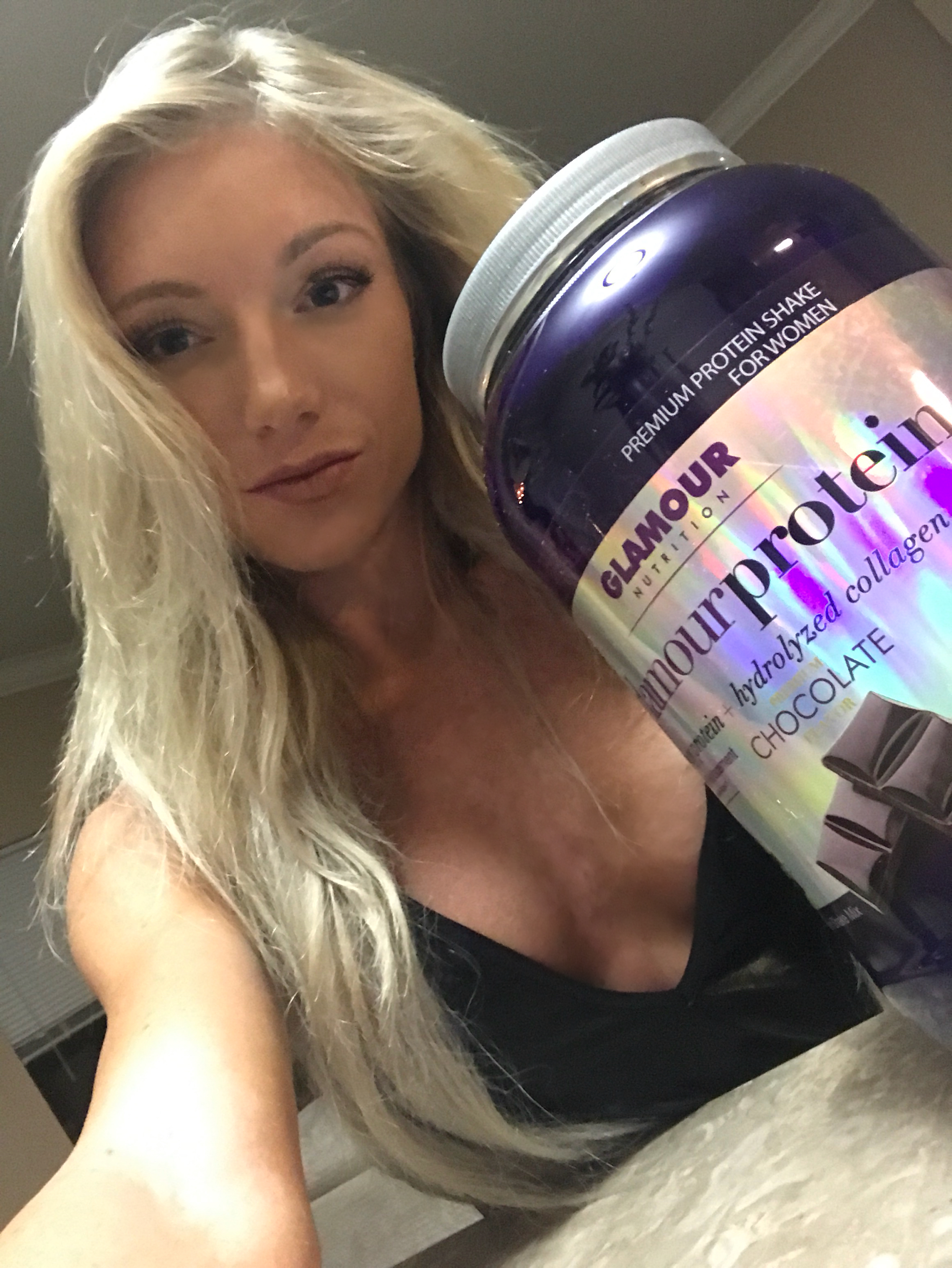 Danielle Eells with her Glamour Protein – Midway Labs USA product line, Glamour Nutrition