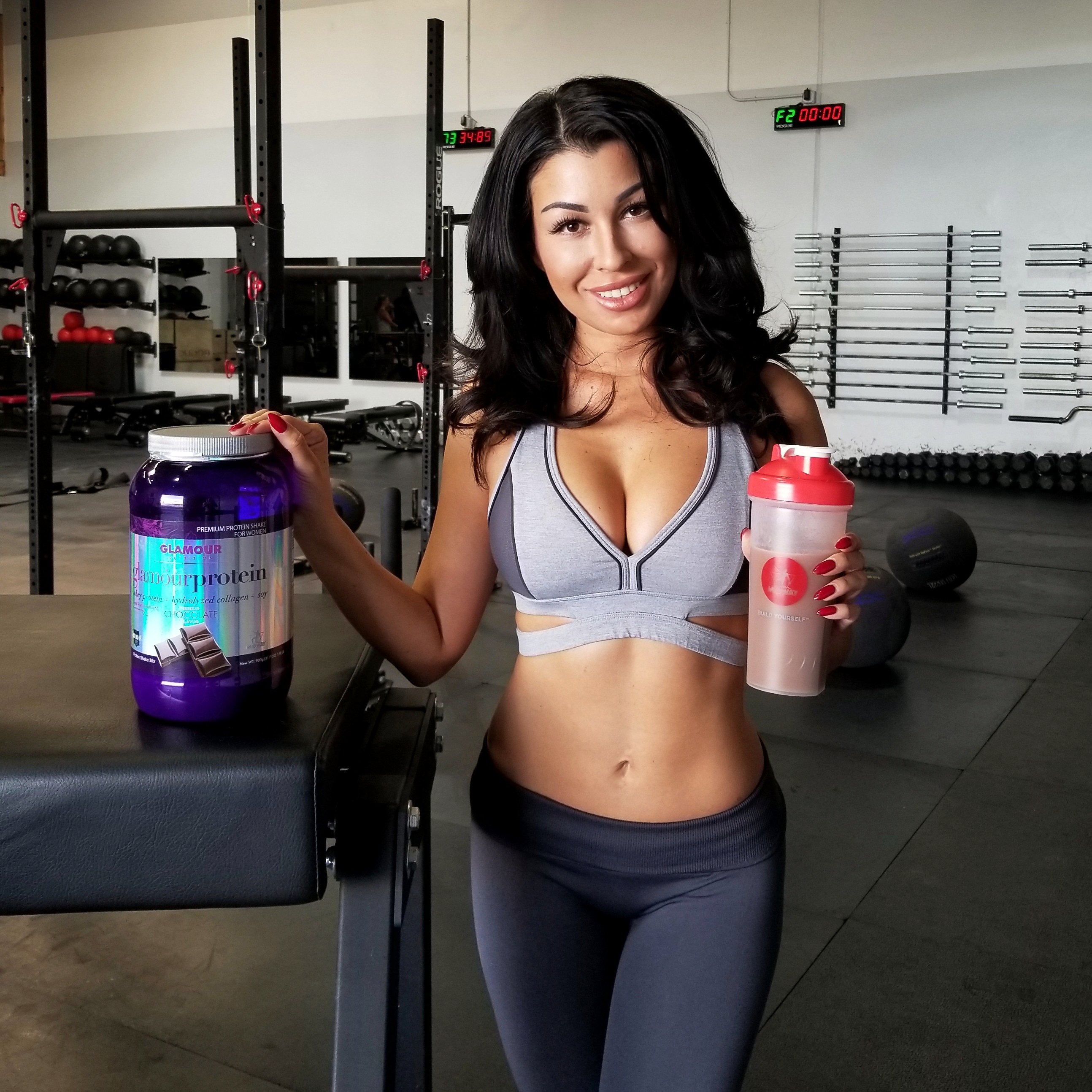 Victoria Elise lovin’ her Glamour Protein – Midway Labs USA product line, Glamour Nutrition